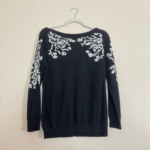 Rain + Rose Sabo Angora Blend Embroidered Accent Pullover Sweater - Picture 1 of 4